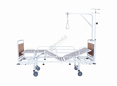 Кровать медицинская функциональная трехсекционная со съемной колесной парой  КМФ3-02- "Ока-Медик"
